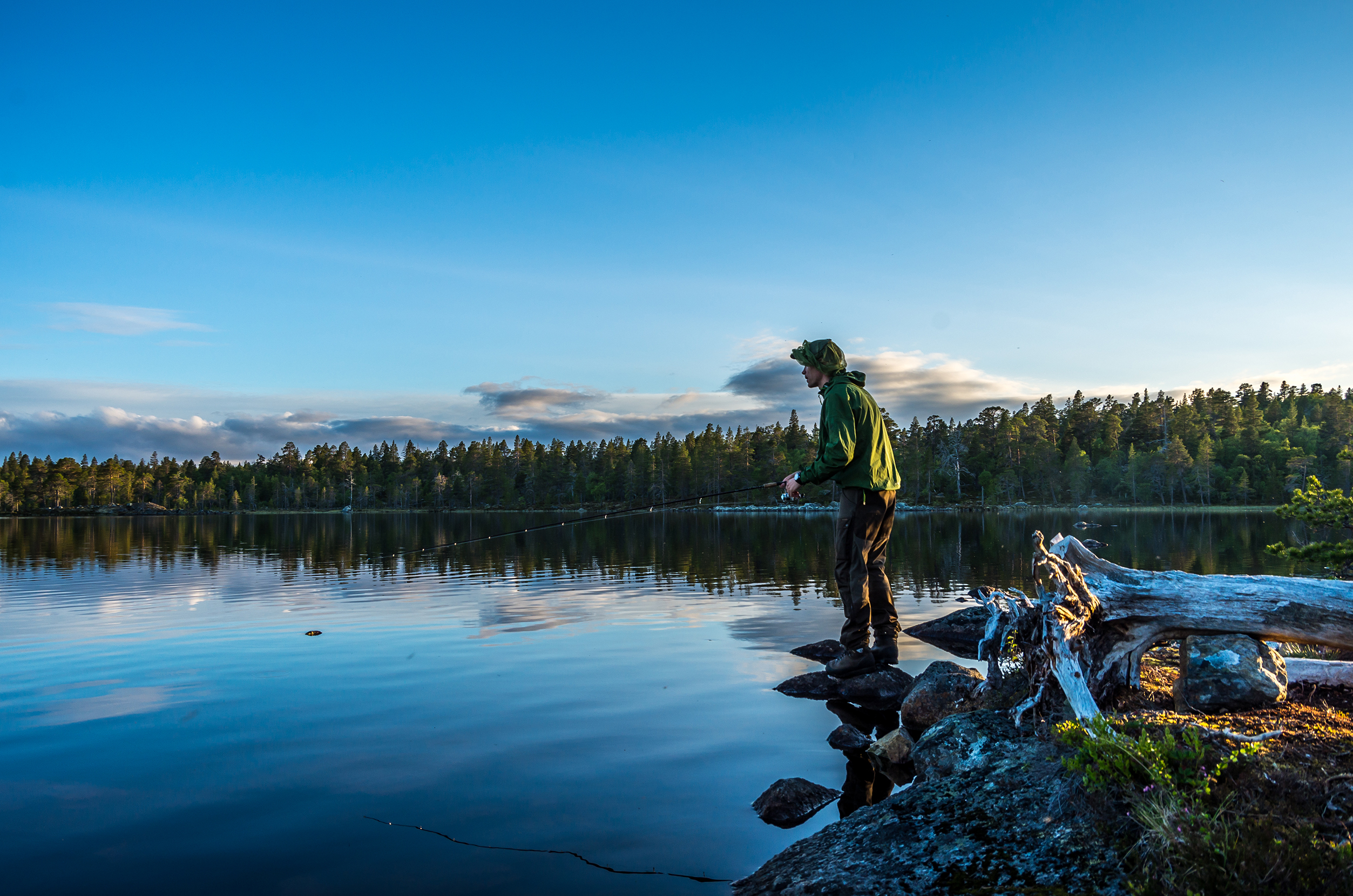 Ivrig fisker i fiskevatn, Flensmarka