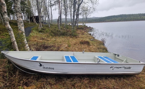 Robåten ved Fossvatna i Meråker