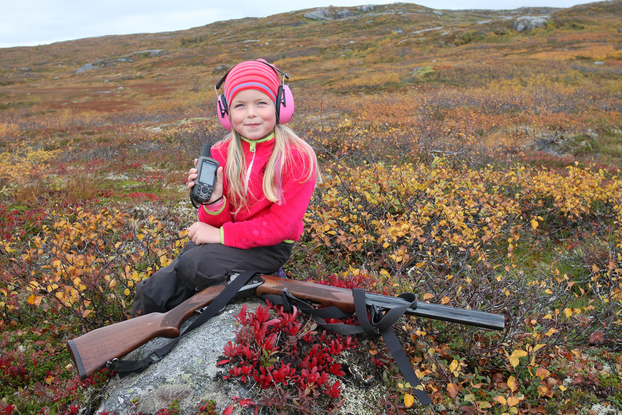 Jente med på jakt i Lahko nasjonalpark
