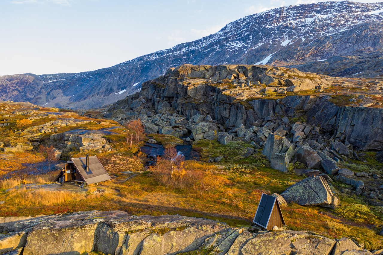 Ragohytta i Rago nasjonalpark - høst