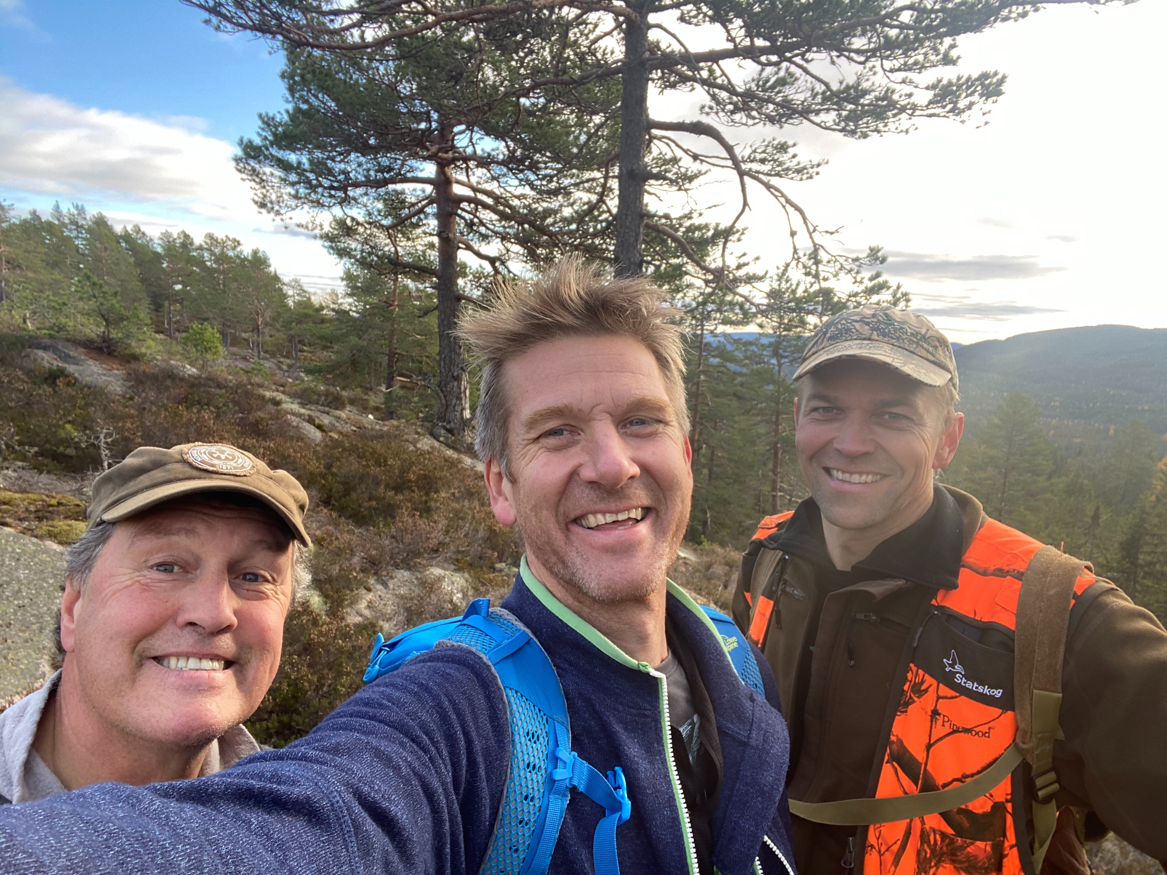 Til naturkanal1

Espen Farstad, Trond Gunnar Skillingstad, og Jo Inge Breisjøberget
