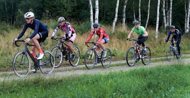 Syklister Gran Fondo Strade Statskog